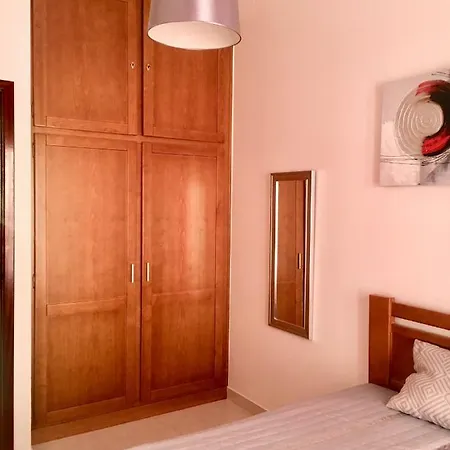 Casa Das Ondas * Ναζαρέ