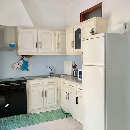 Casa Das Ondas * Ναζαρέ